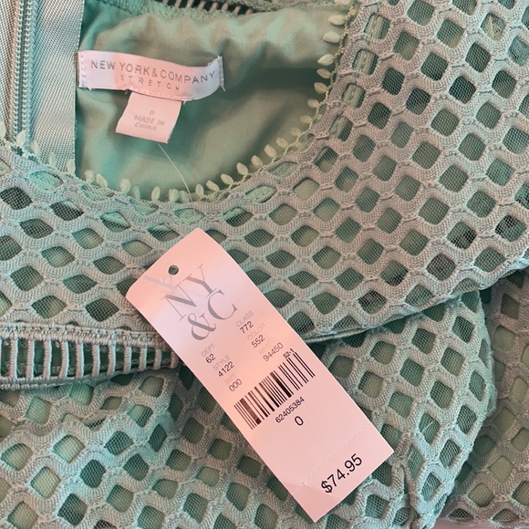 NWT NEW YORK & COMPANY STRETCH DRESS MINT - Picture 5 of 7